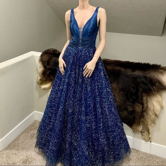 Charming  V Neck Ball Gown With Beads And Sequins - Picture 1 of 14